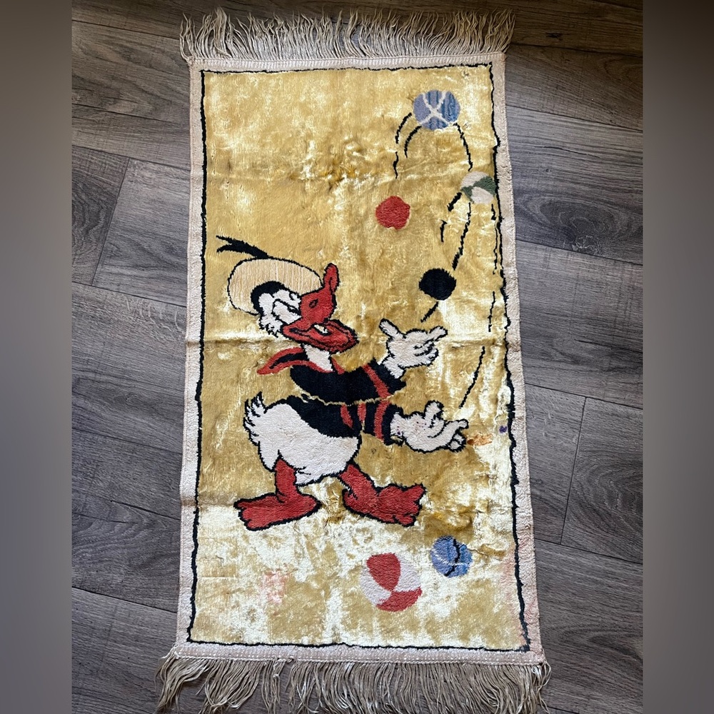 Vintage Donald Duck rug